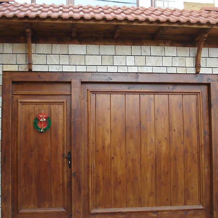 Guesthouse Kiritsovi Bansko Exteriör bild