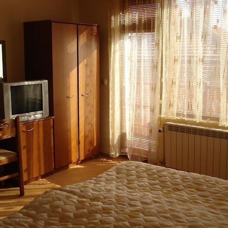 Guesthouse Kiritsovi Bansko Exteriör bild