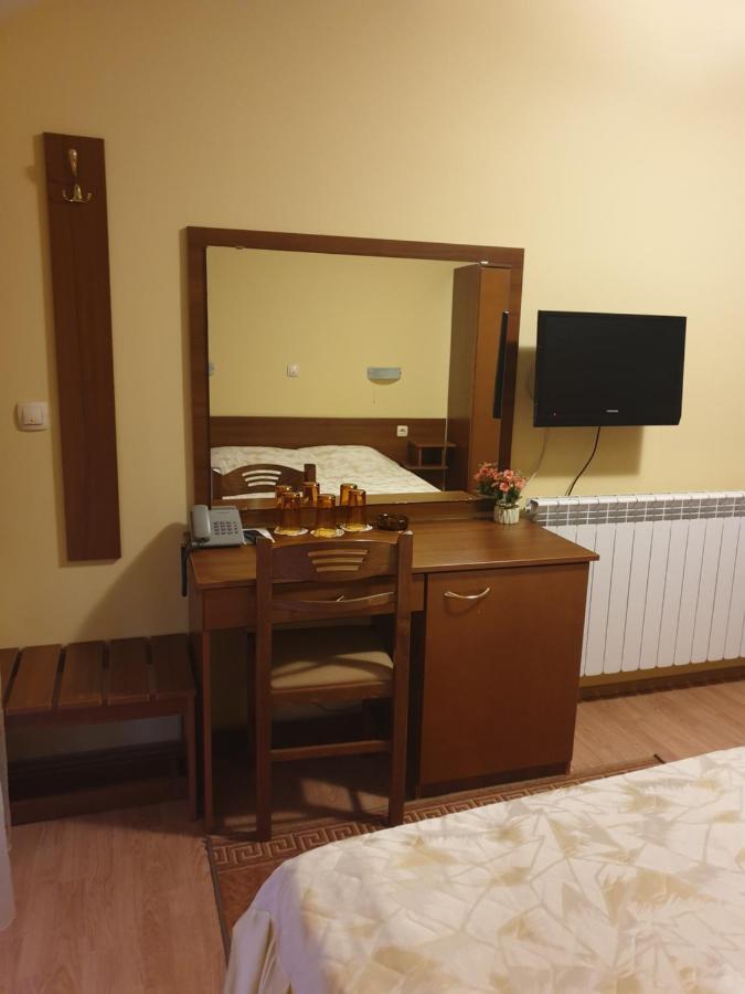 Guesthouse Kiritsovi Bansko Exteriör bild