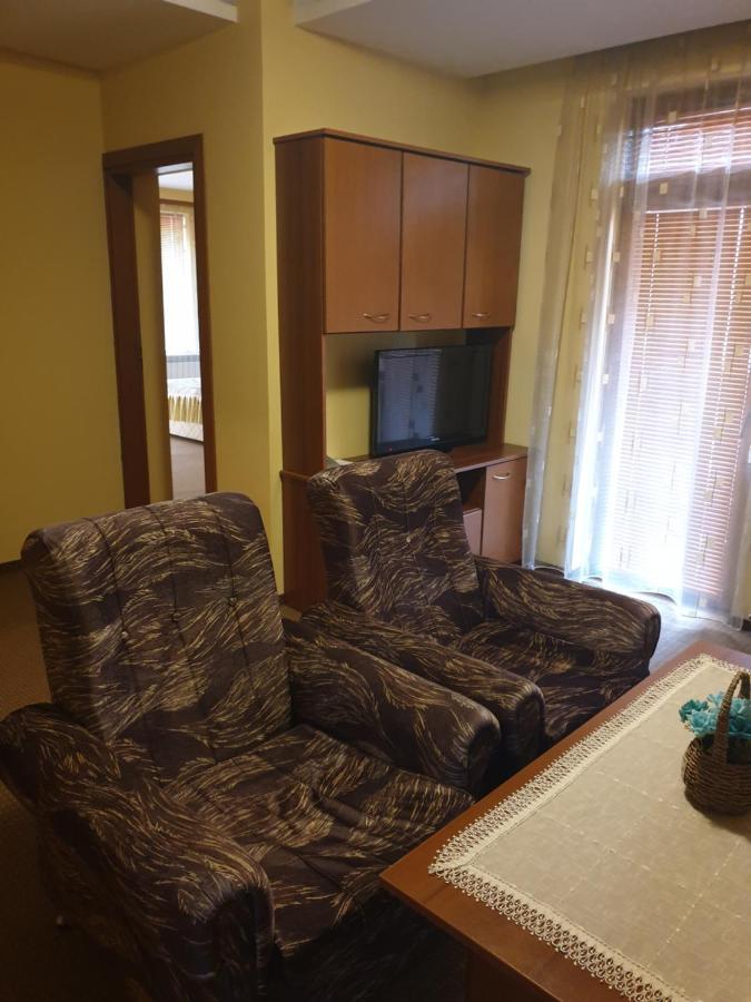 Guesthouse Kiritsovi Bansko Exteriör bild