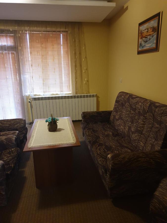 Guesthouse Kiritsovi Bansko Exteriör bild